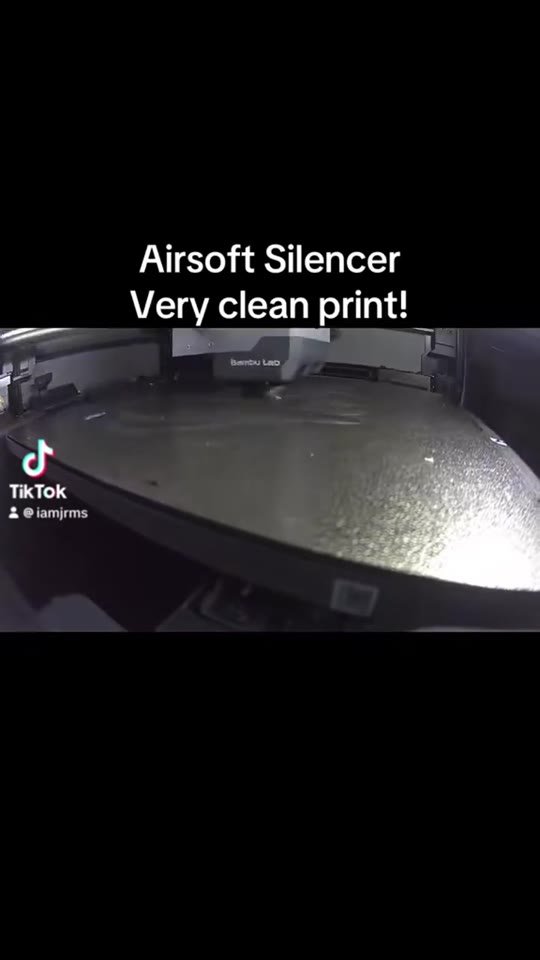 A closer look at the printing process, layer by layer.